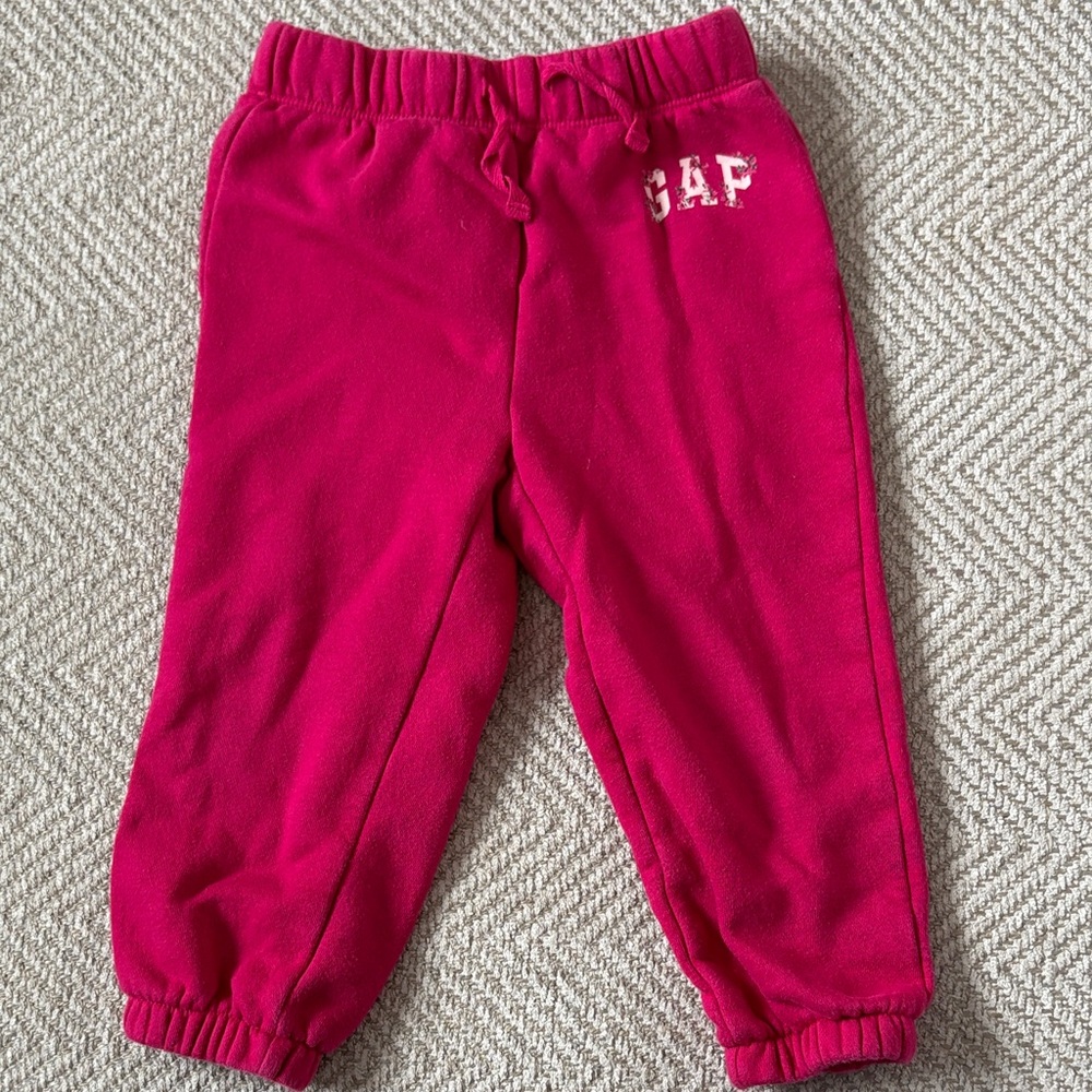 GAP baby pink Joggers